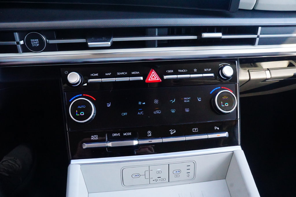 New 2027 Hyundai Santa Fe SEL w/ Tow & Go Package FWD image 11