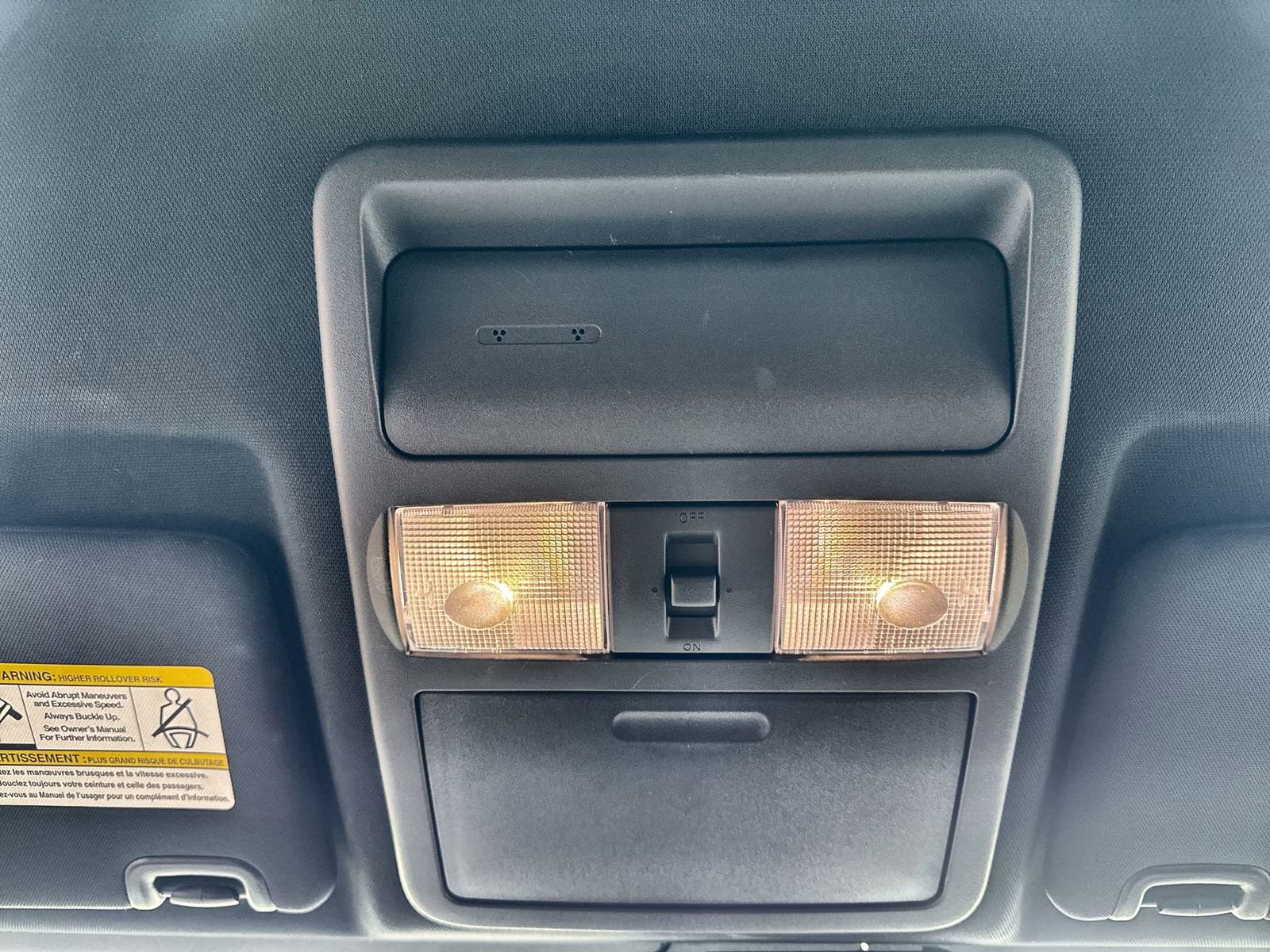 Used 2025 Nissan Frontier PRO-4X AWD/4WD image 18