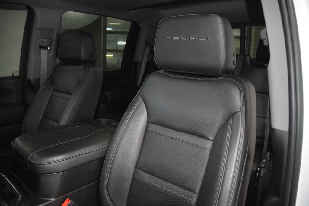 Used 2023 GMC Sierra 3500 Denali w/ Denali Ultimate Package AWD/4WD image 49