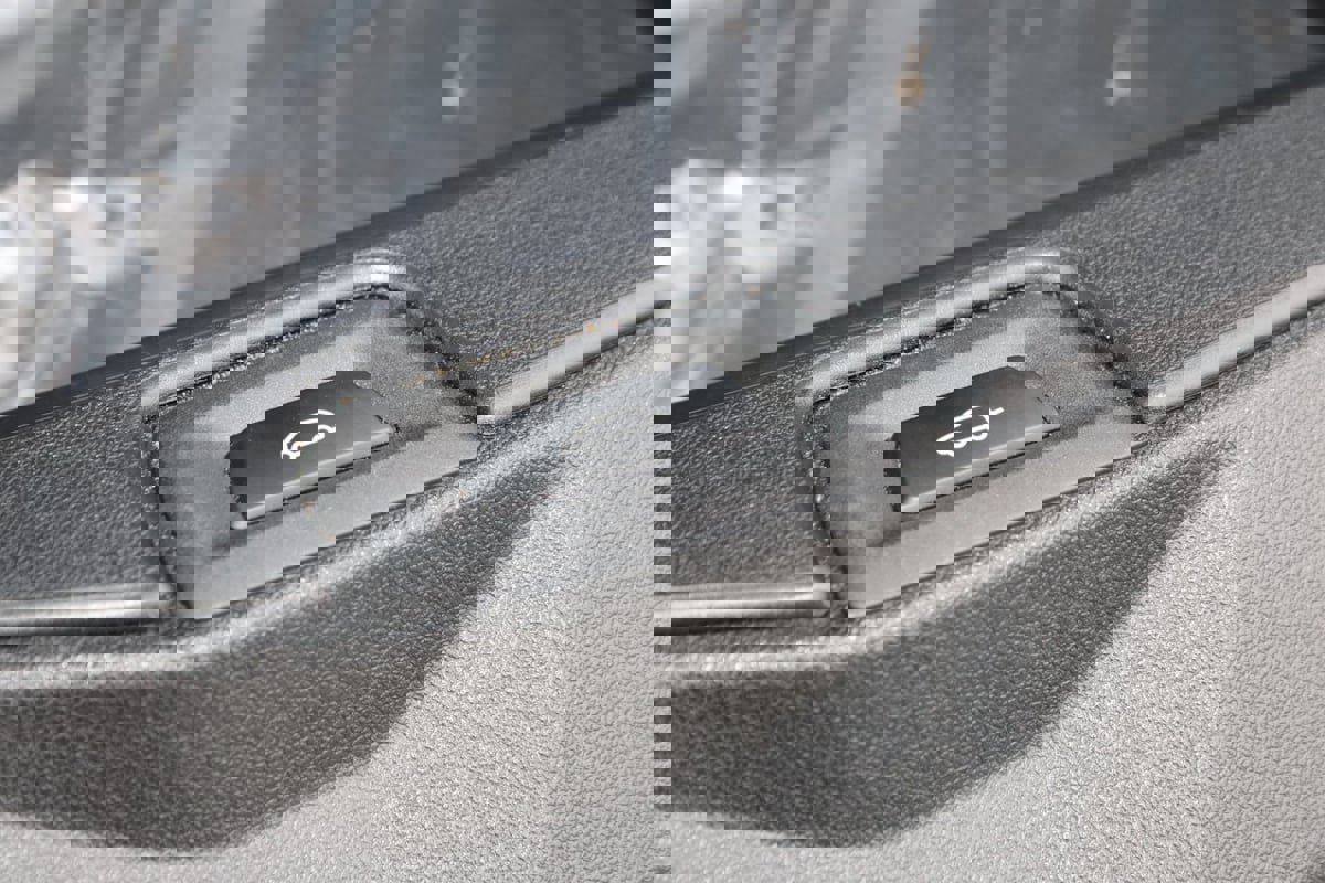 Used 2021 BMW X5 M50i image 80