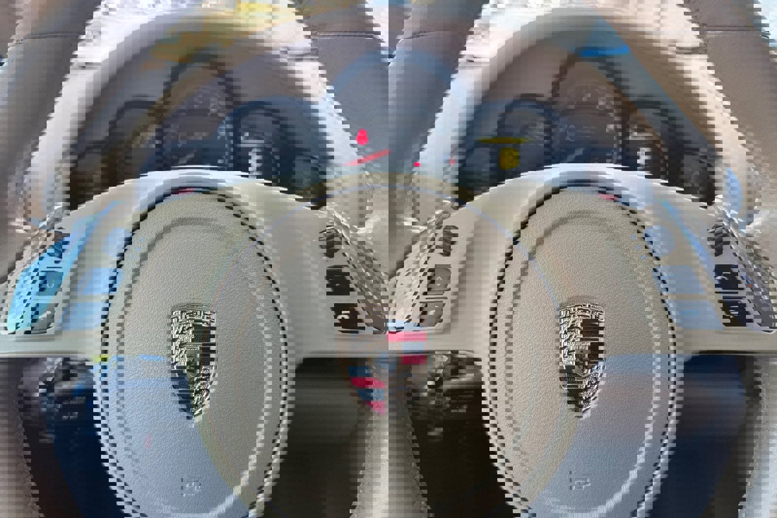 Used 2014 Porsche Cayenne AWD/4WD image 26