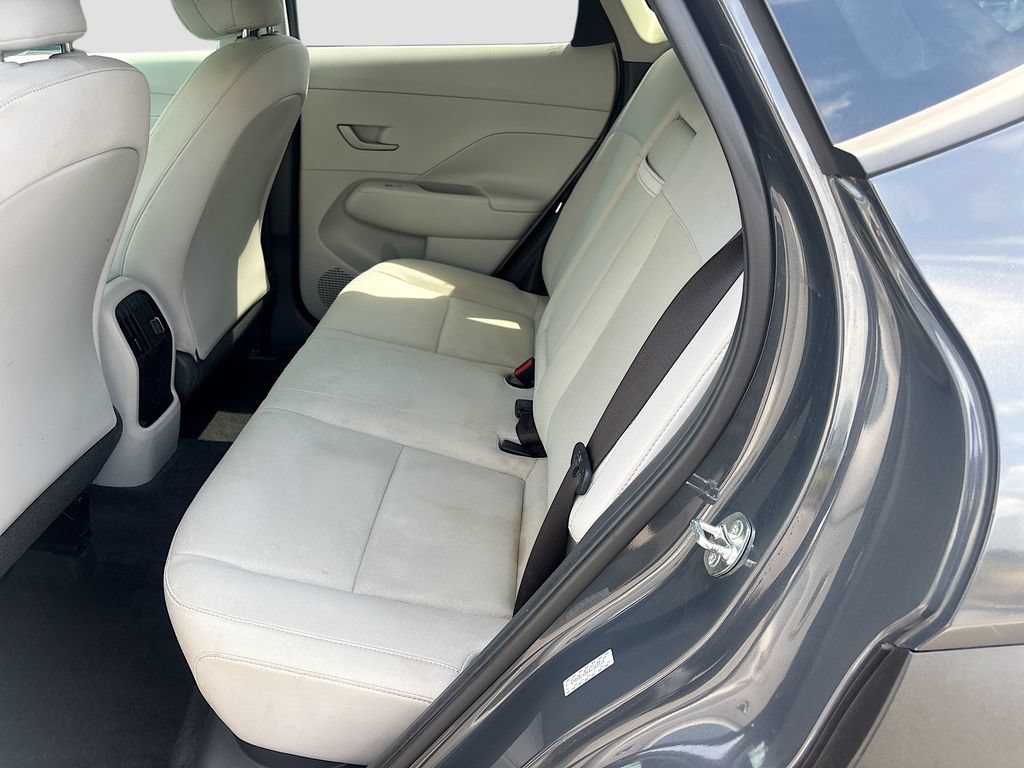 Used 2024 Hyundai Kona SEL AWD/4WD image 24