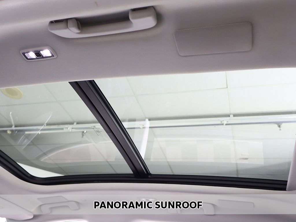 Used 2025 Lincoln Aviator Reserve w/ Equipment Group 201A AWD/4WD image 3