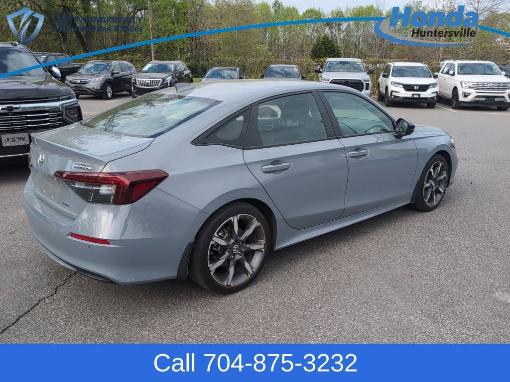 Used 2025 Honda Civic Sport Touring image 8