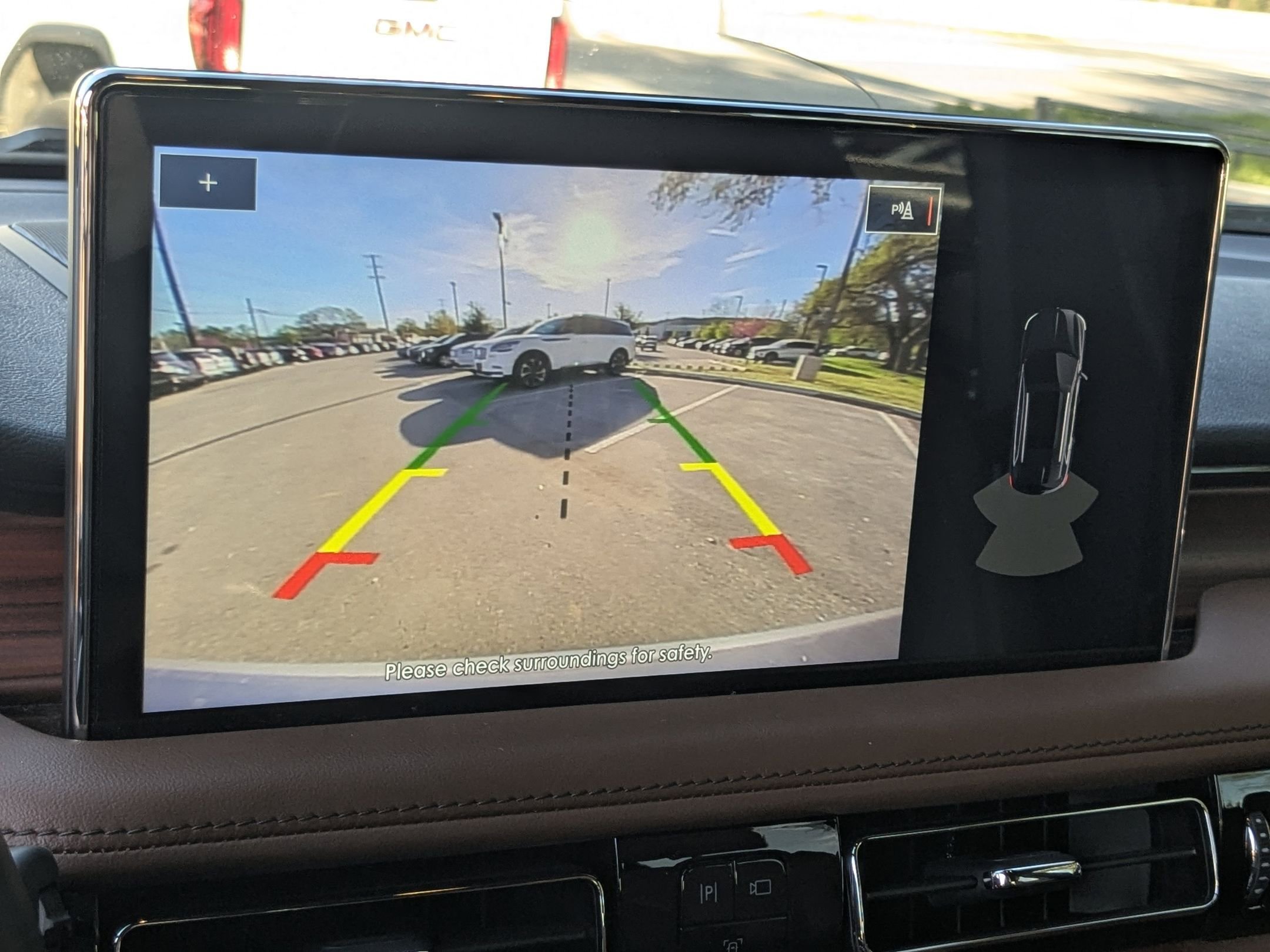 Used 2023 Lincoln Nautilus Reserve image 16