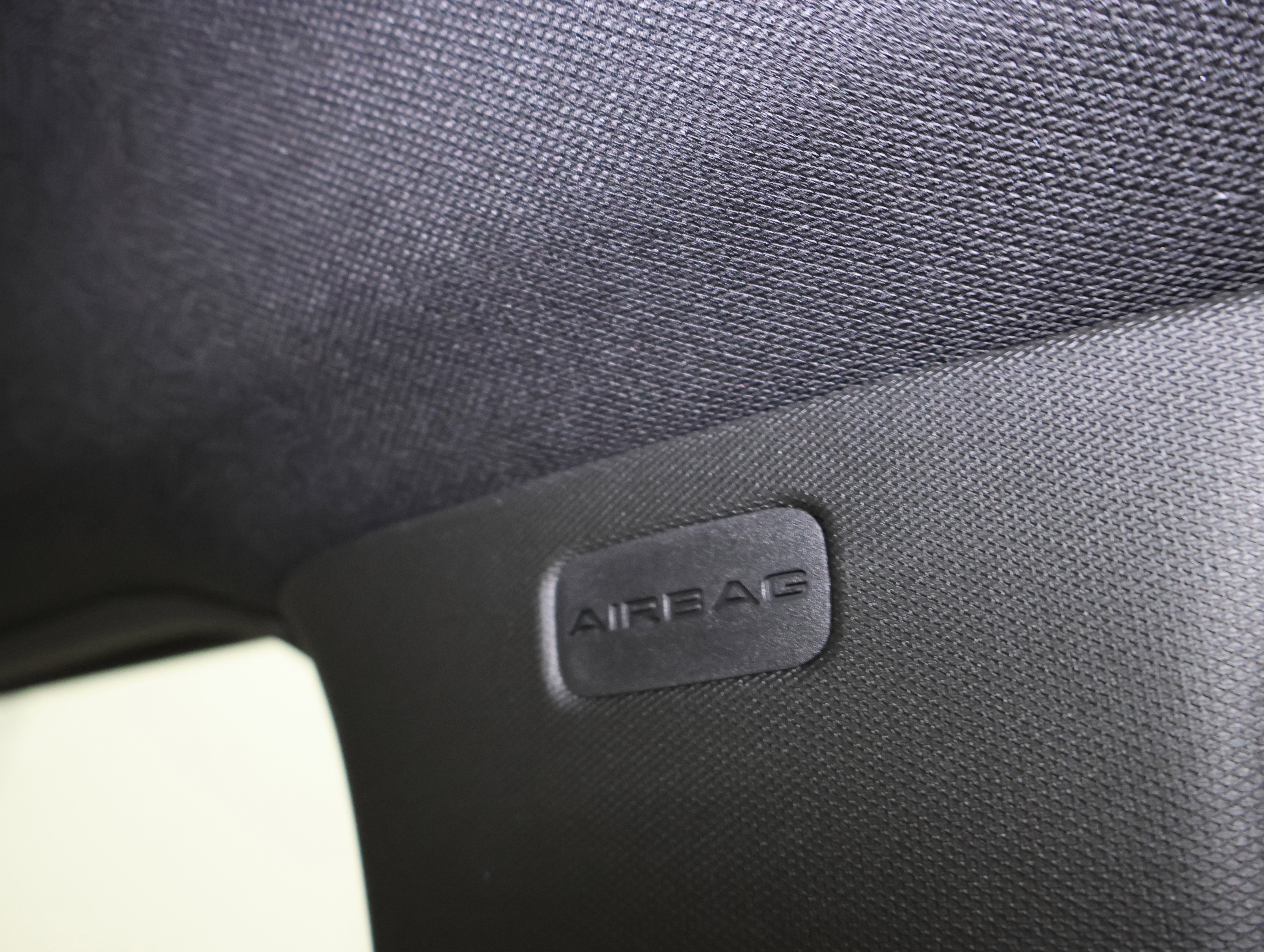 Used 2023 Jeep Grand Cherokee Limited image 43