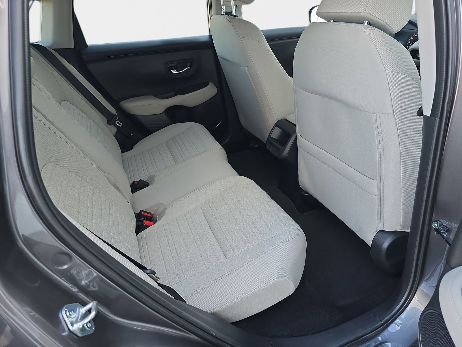 Certified 2026 Honda HR-V LX image 13