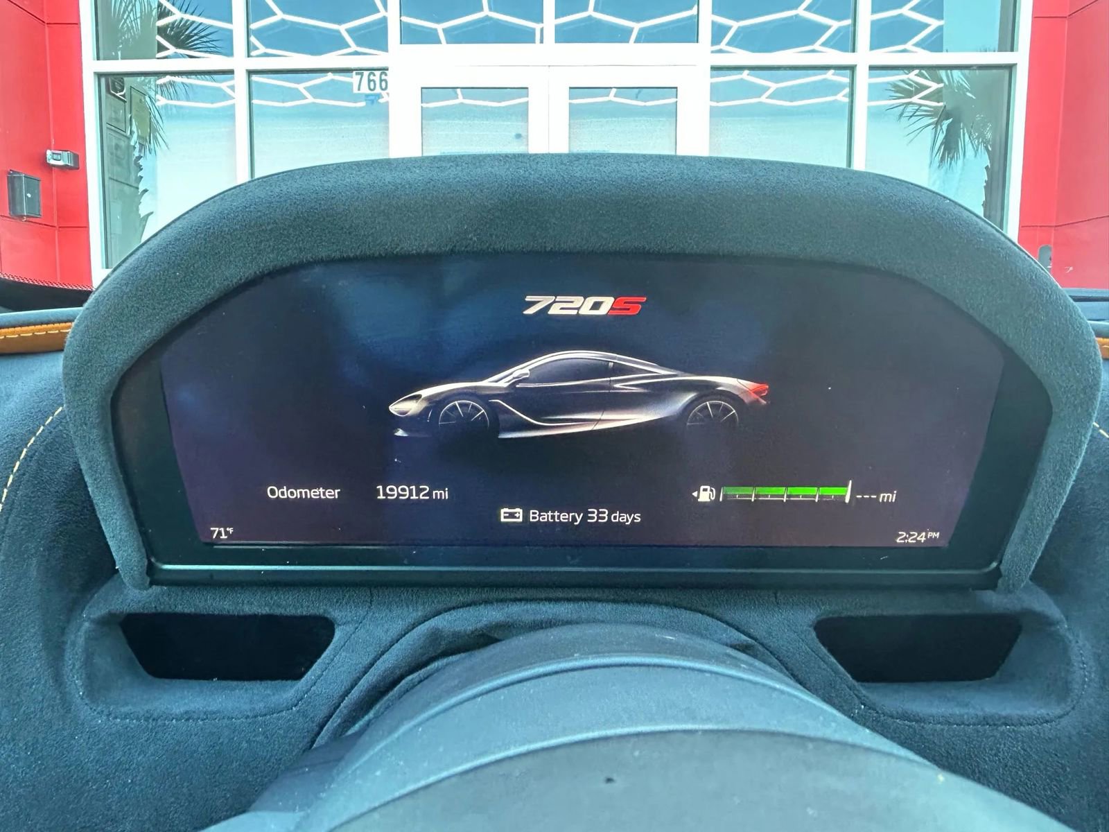 Used 2018 McLaren 720S image 20