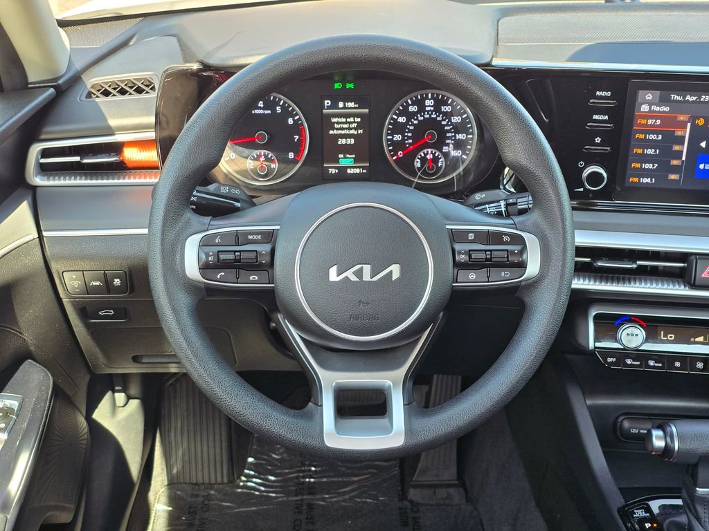 Used 2023 Kia K5 LXS FWD image 7