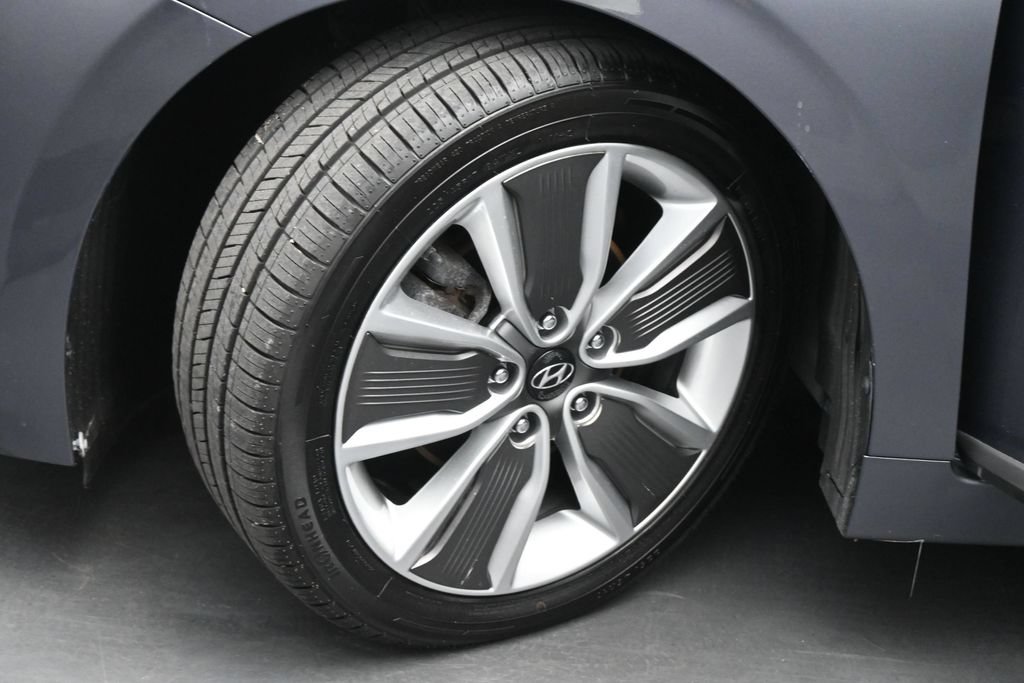 Used 2018 Hyundai Ioniq Limited w/ Limited Ultimate Package 03 FWD image 20