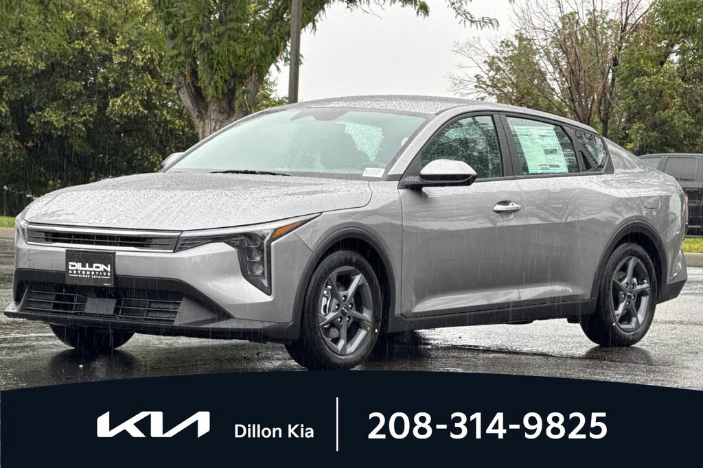 New 2026 Kia K4 FWD image 11
