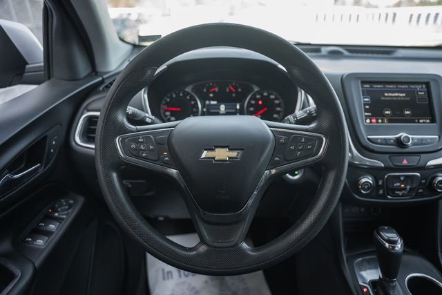 Used 2021 Chevrolet Equinox LT image 32