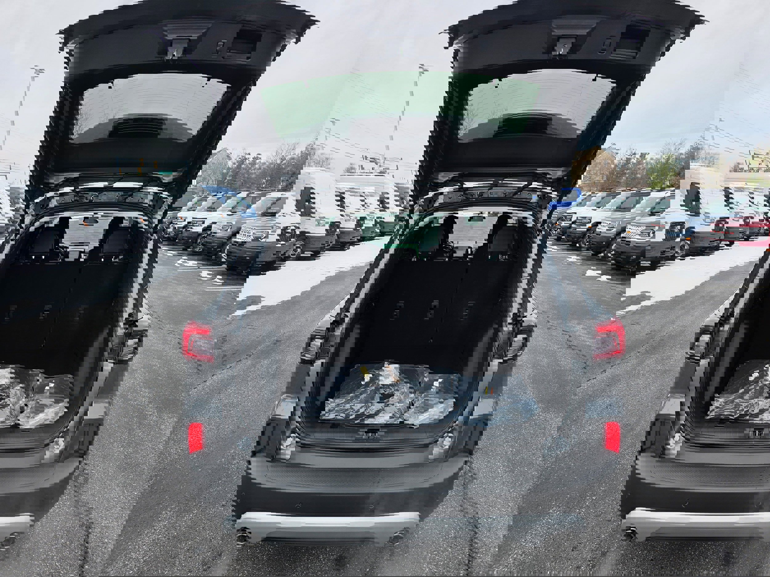 New 2026 Ford Escape SE image 15