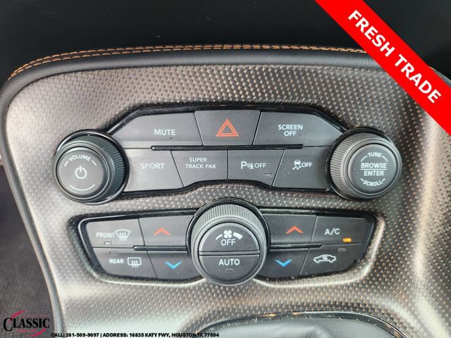 Used 2020 Dodge Challenger R/T RWD image 17