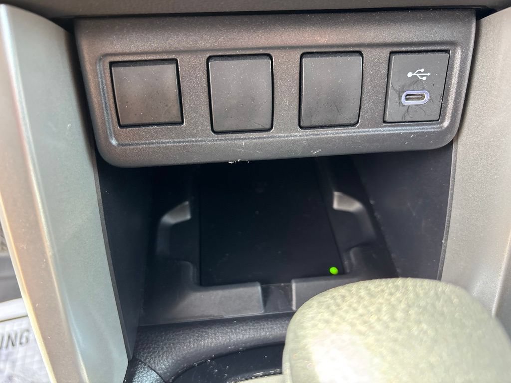 Used 2024 Toyota Corolla Cross AWD Hybrid image 16