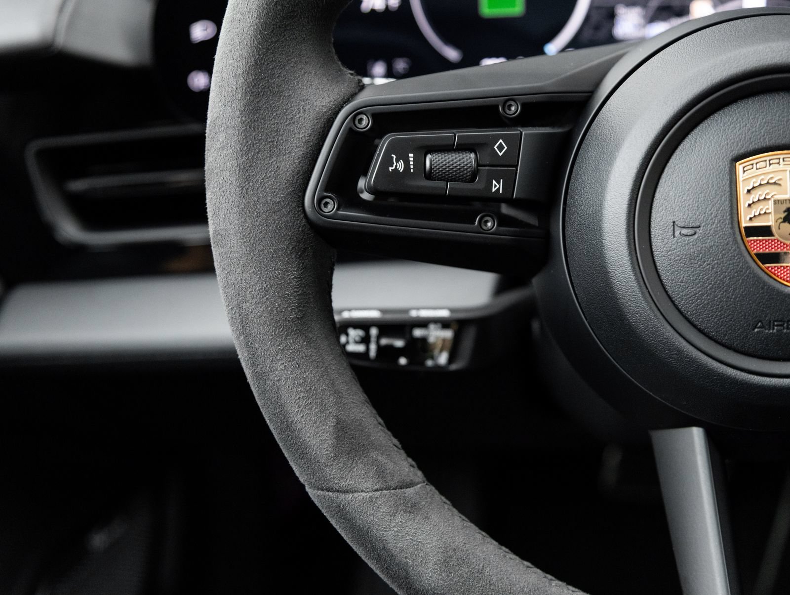 New 2026 Porsche Taycan GTS AWD/4WD image 15
