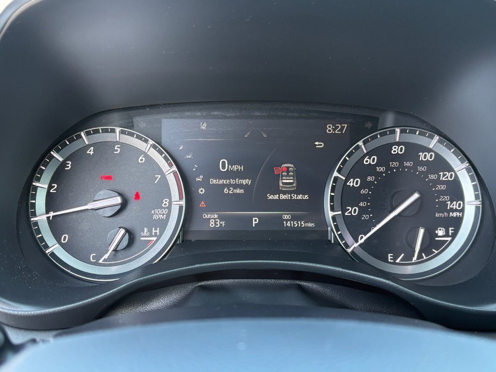Used 2021 Toyota Highlander XLE FWD image 21