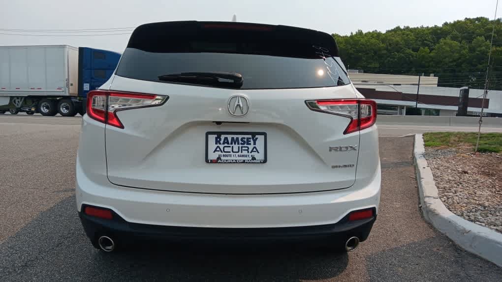 Used 2021 Acura RDX AWD w/ Technology Package image 4