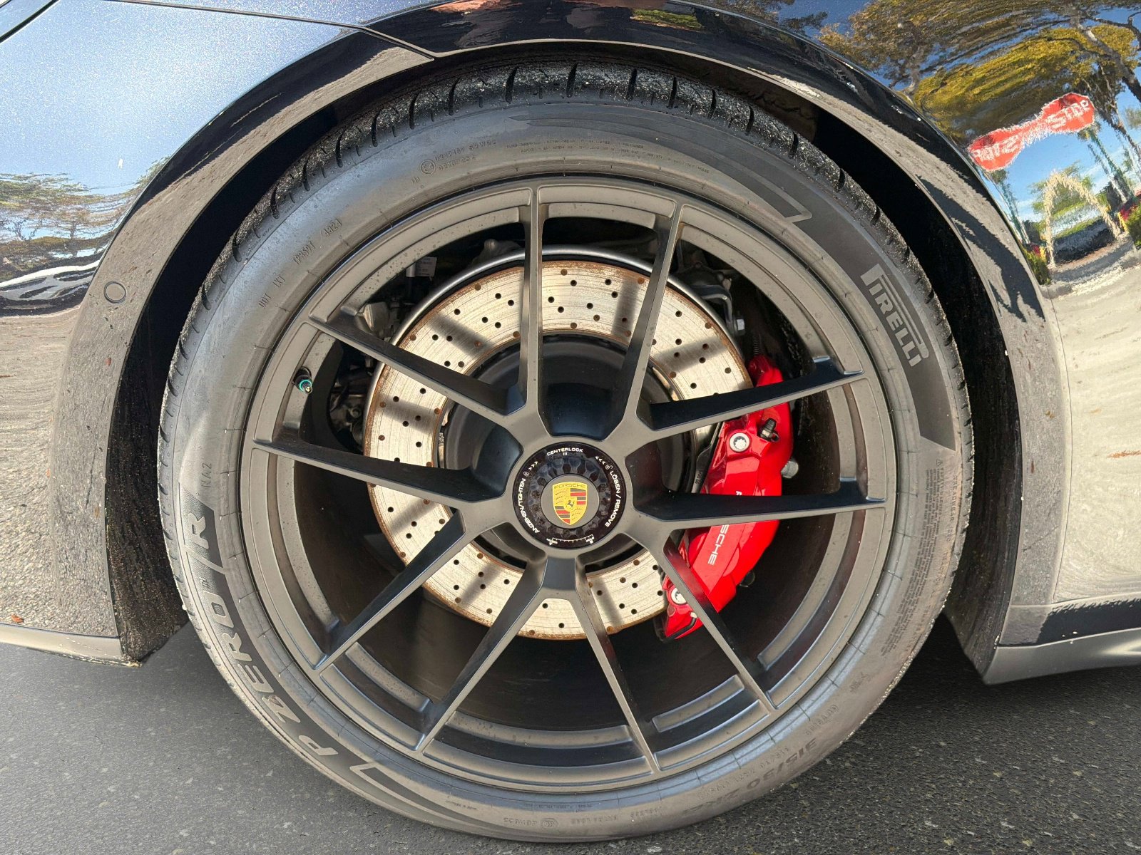 Used 2025 Porsche 911 Targa 4 GTS image 19