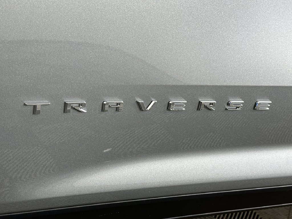 New 2027 Chevrolet Traverse LT w/ Driver Confidence Package AWD/4WD image 32