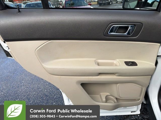 Used 2013 Ford Explorer 4WD w/ Class III Trailer Tow Pkg image 27