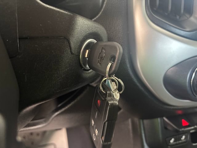 Used 2018 Chevrolet Colorado LT AWD/4WD image 9