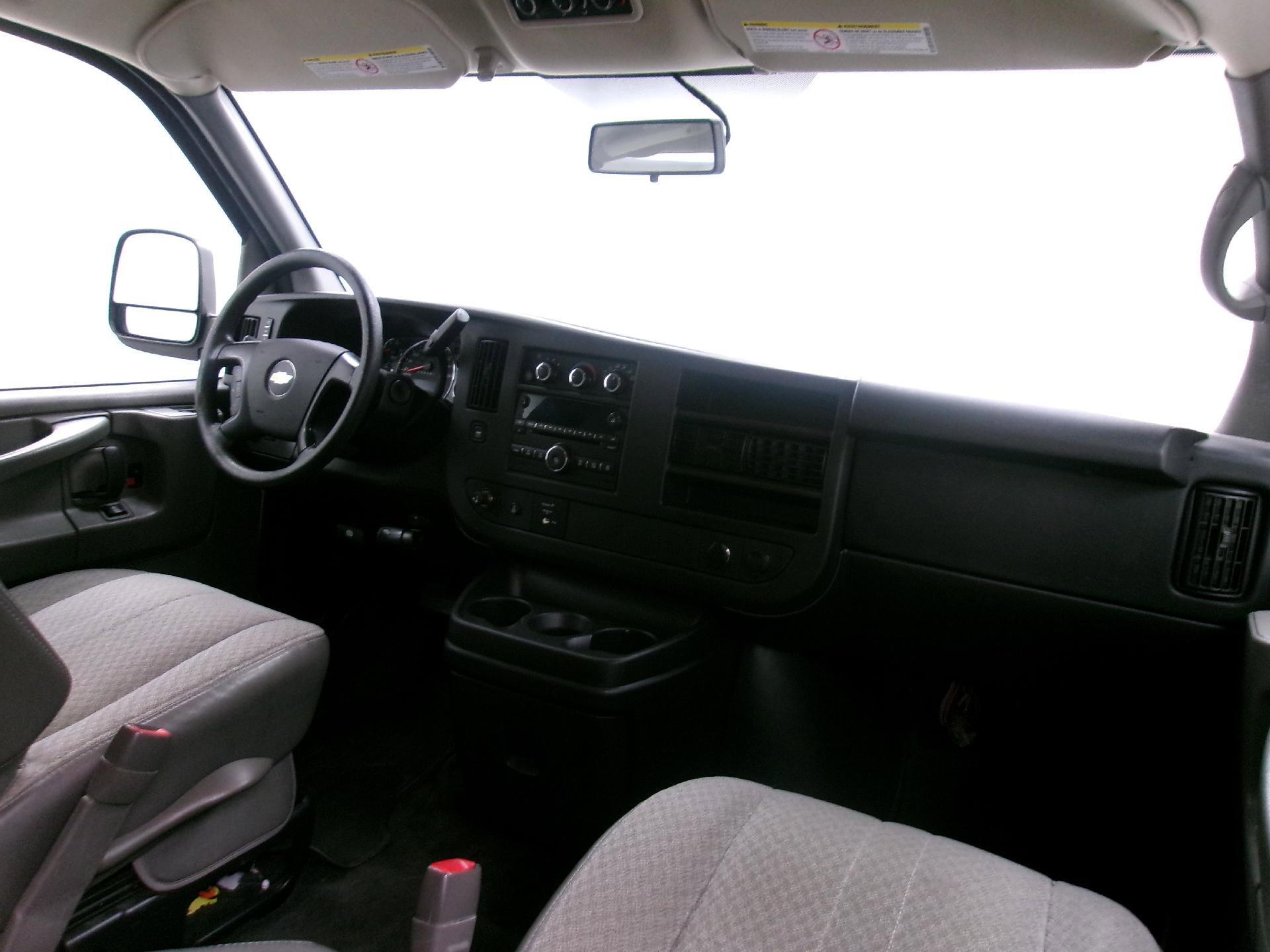 Used 2013 Chevrolet Express 3500 LT w/ LT Preferred Equipment Group RWD image 3