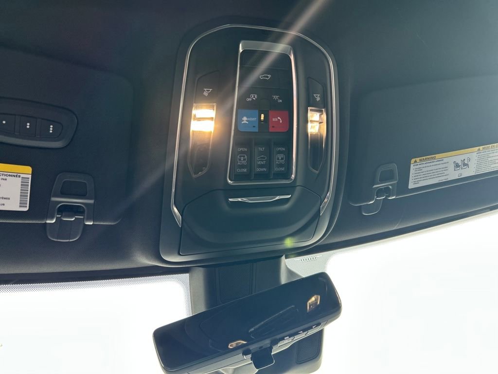 New 2025 Jeep Grand Cherokee Overland w/ Adv Protech Group III image 21