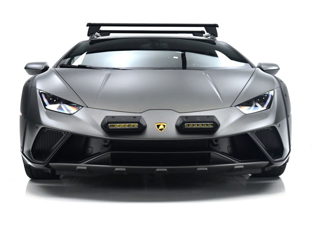 Used 2024 Lamborghini Huracan Sterrato AWD/4WD image 24