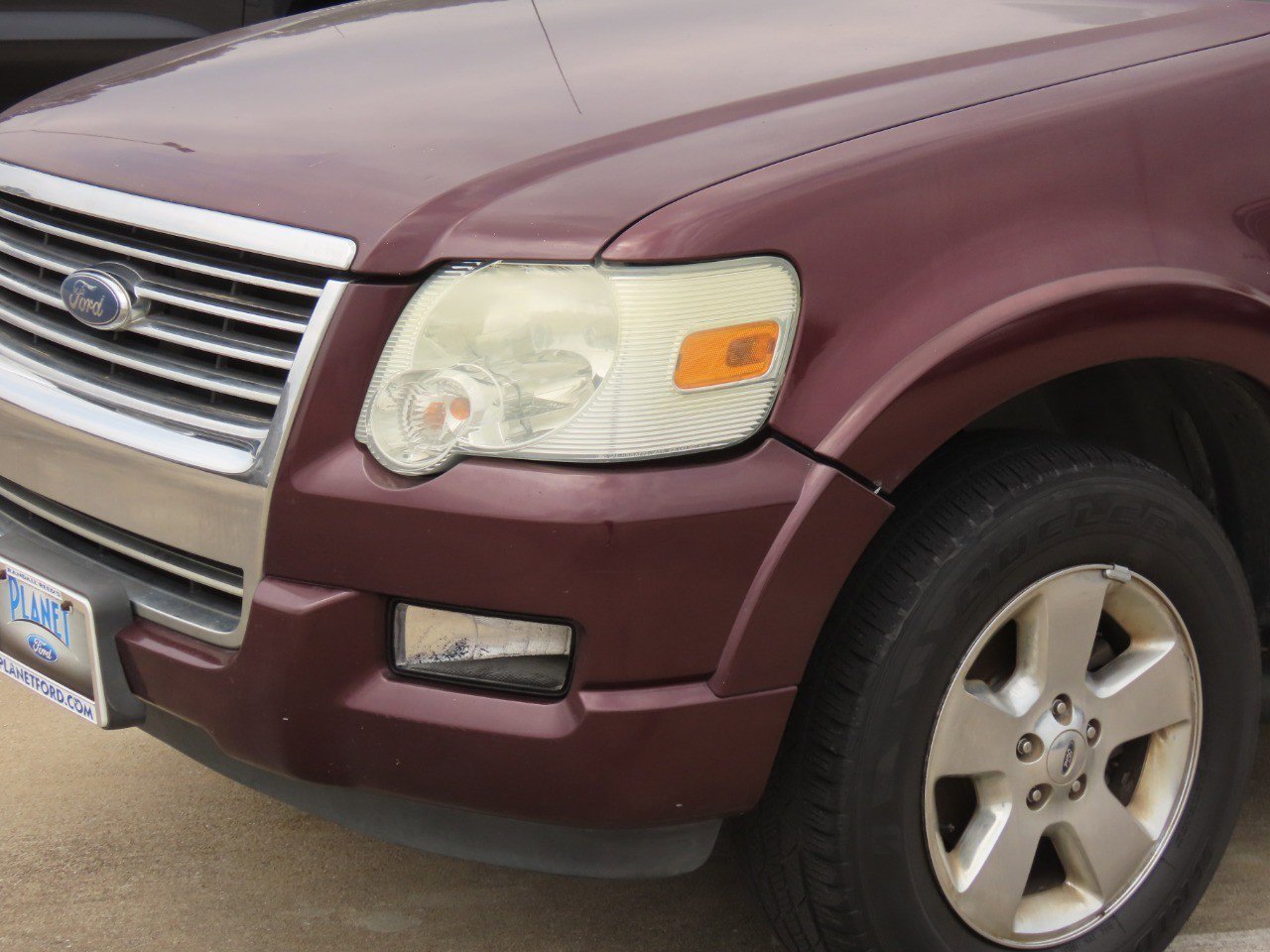 Used 2006 Ford Explorer Limited AWD/4WD image 2