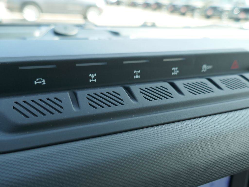 New 2026 Ford Bronco Badlands w/ Sasquatch Package image 26