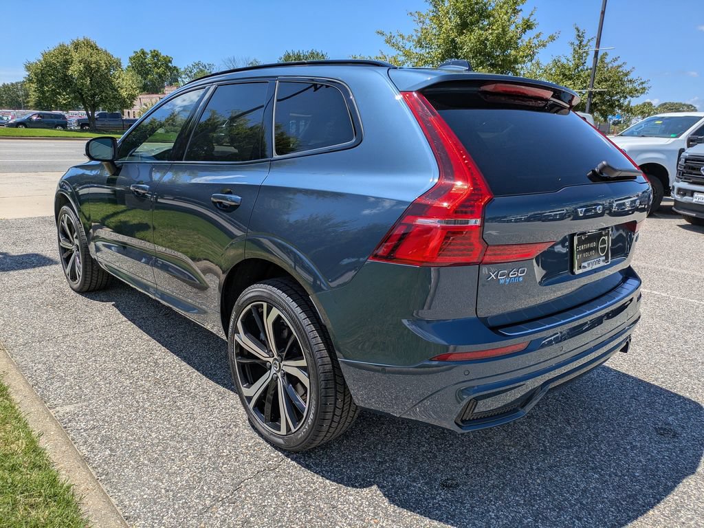Certified 2024 Volvo XC60 B5 Ultimate w/ Protection Package Premier AWD/4WD image 6