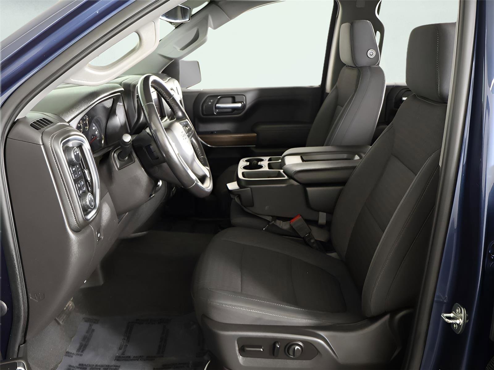 Used 2020 Chevrolet Silverado 1500 RST AWD/4WD image 6