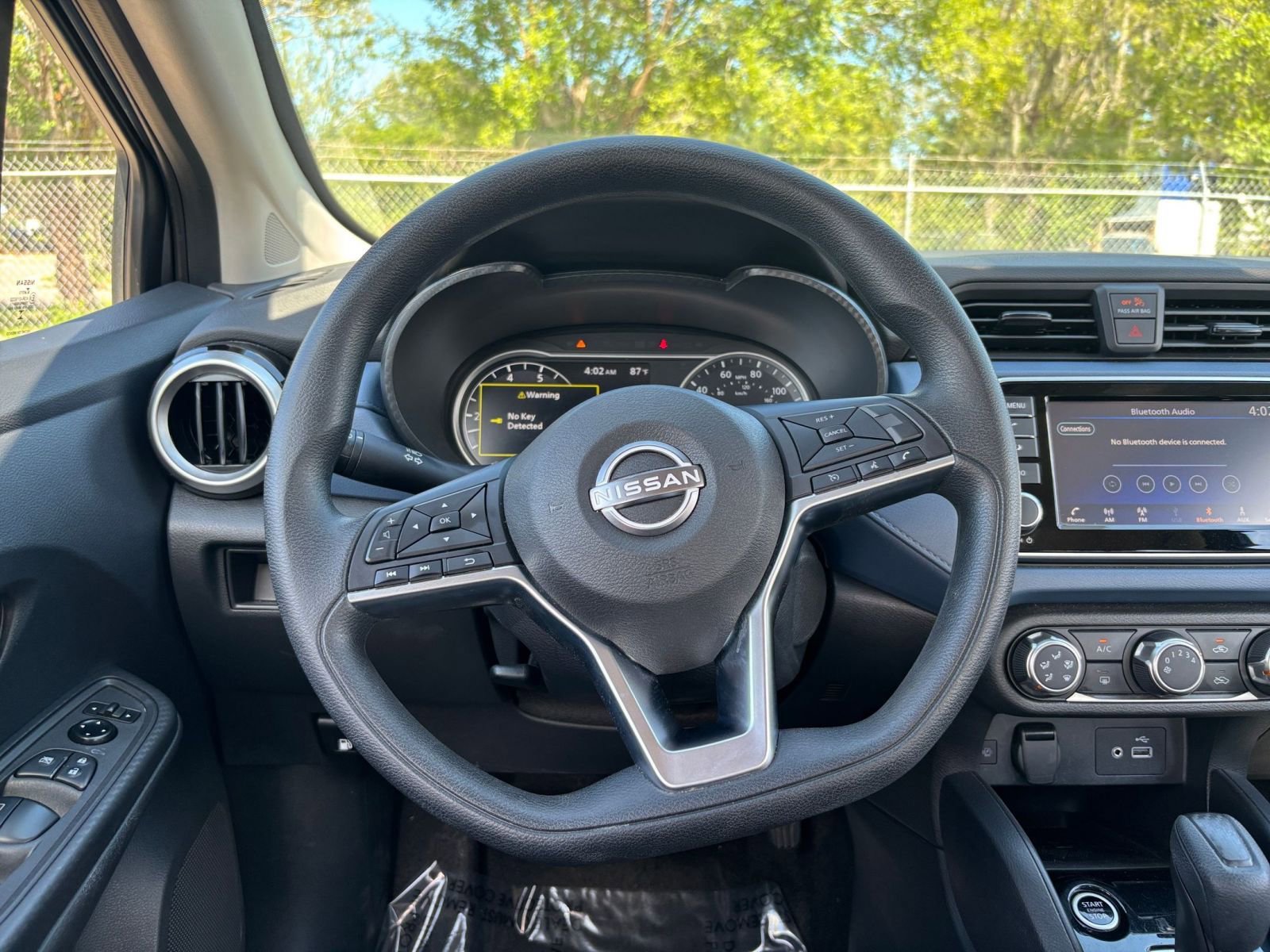Used 2025 Nissan Versa SV FWD image 25