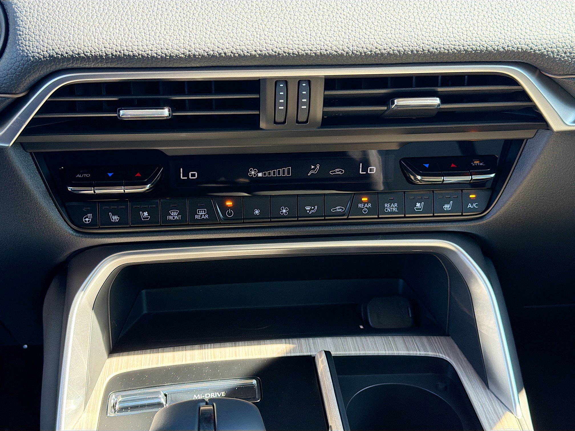 New 2026 MAZDA CX-70 3.3 Turbo w/ Preferred Package image 34