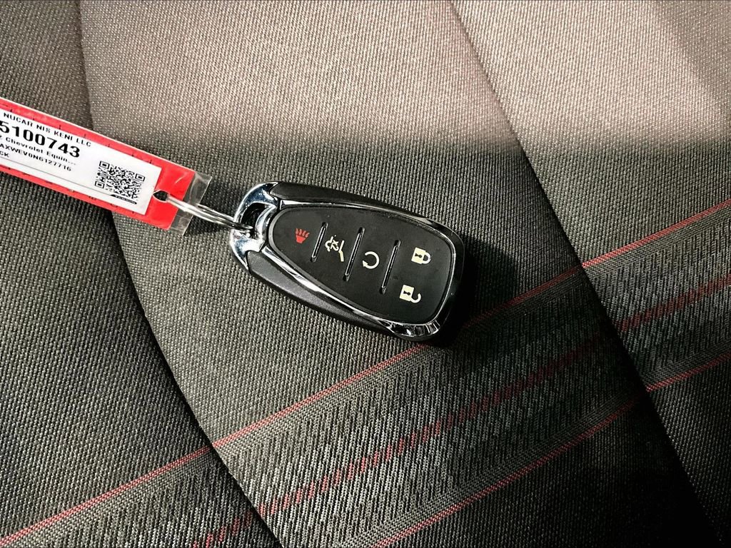 Used 2022 Chevrolet Equinox RS image 33