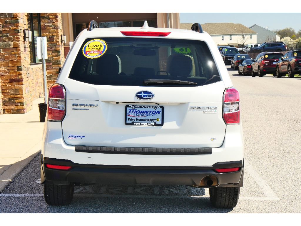 Used 2016 Subaru Forester 2.5i Premium w/ All-Weather Package image 4