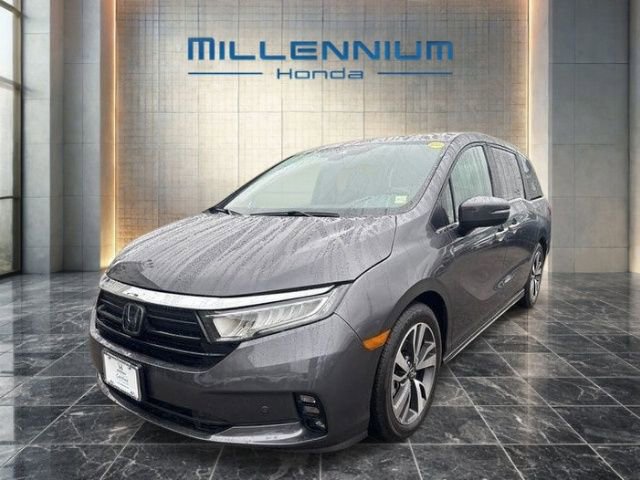 Used 2024 Honda Odyssey Touring image 1