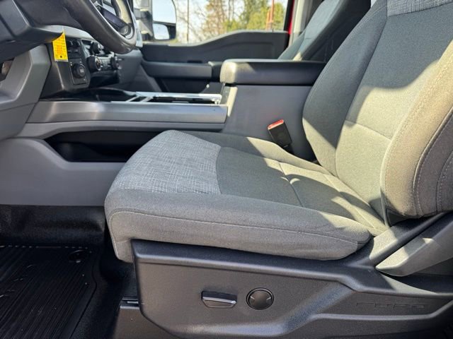 Used 2023 Ford F350 XLT image 17