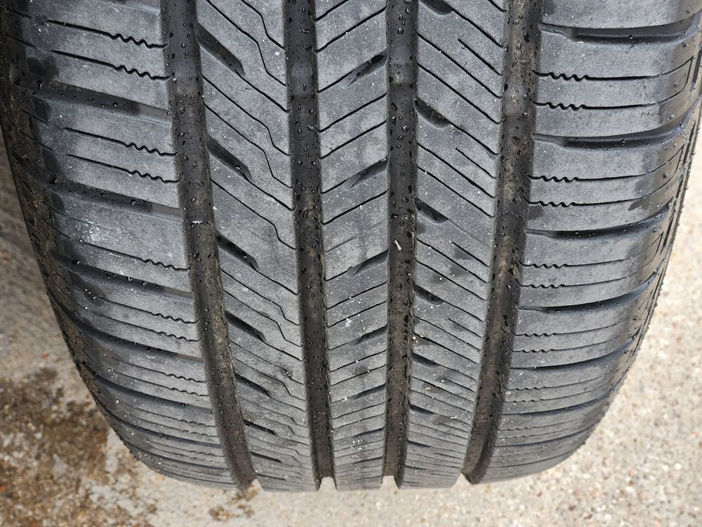 Certified 2021 Kia Telluride S image 17