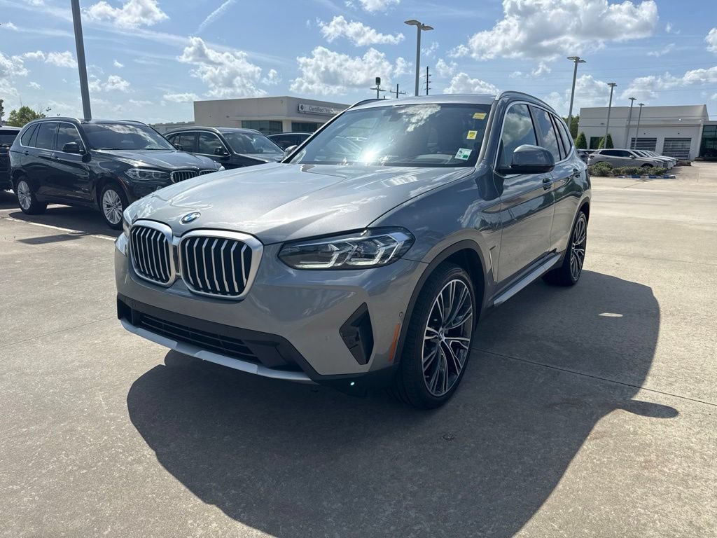 Certified 2024 BMW X3 sDrive30i w/ Premium Package RWD image 1