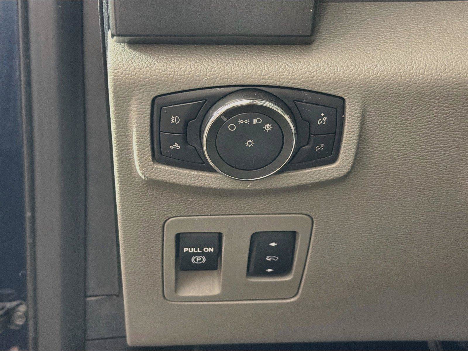 Used 2020 Ford F150 XLT w/ Equipment Group 302A Luxury AWD/4WD image 17