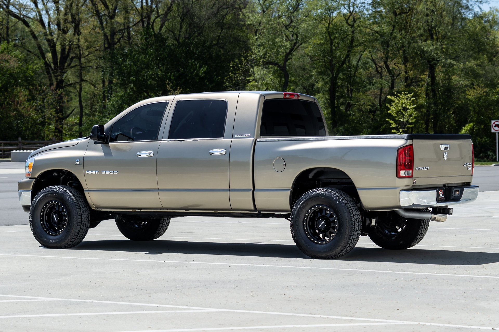 Used 2006 Dodge Ram 3500 Truck SLT w/ Light Group AWD/4WD image 10