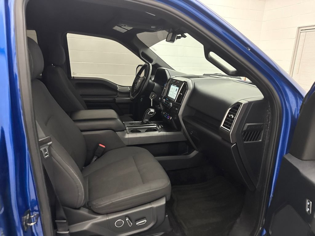 Used 2017 Ford F150 XLT w/ Equipment Group 302A Luxury AWD/4WD image 44