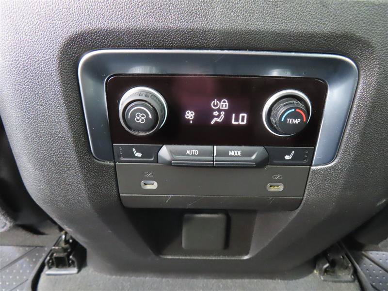 Used 2021 Chevrolet Tahoe RST w/ Luxury Package AWD/4WD image 35