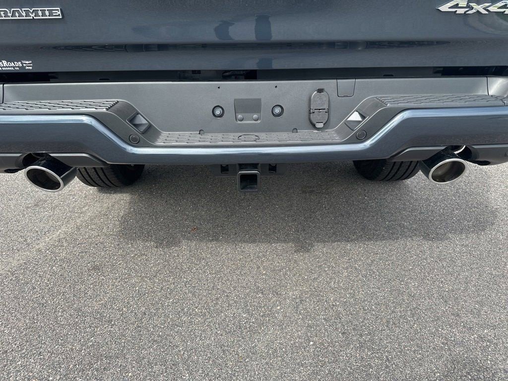 New 2025 RAM 1500 Laramie image 32