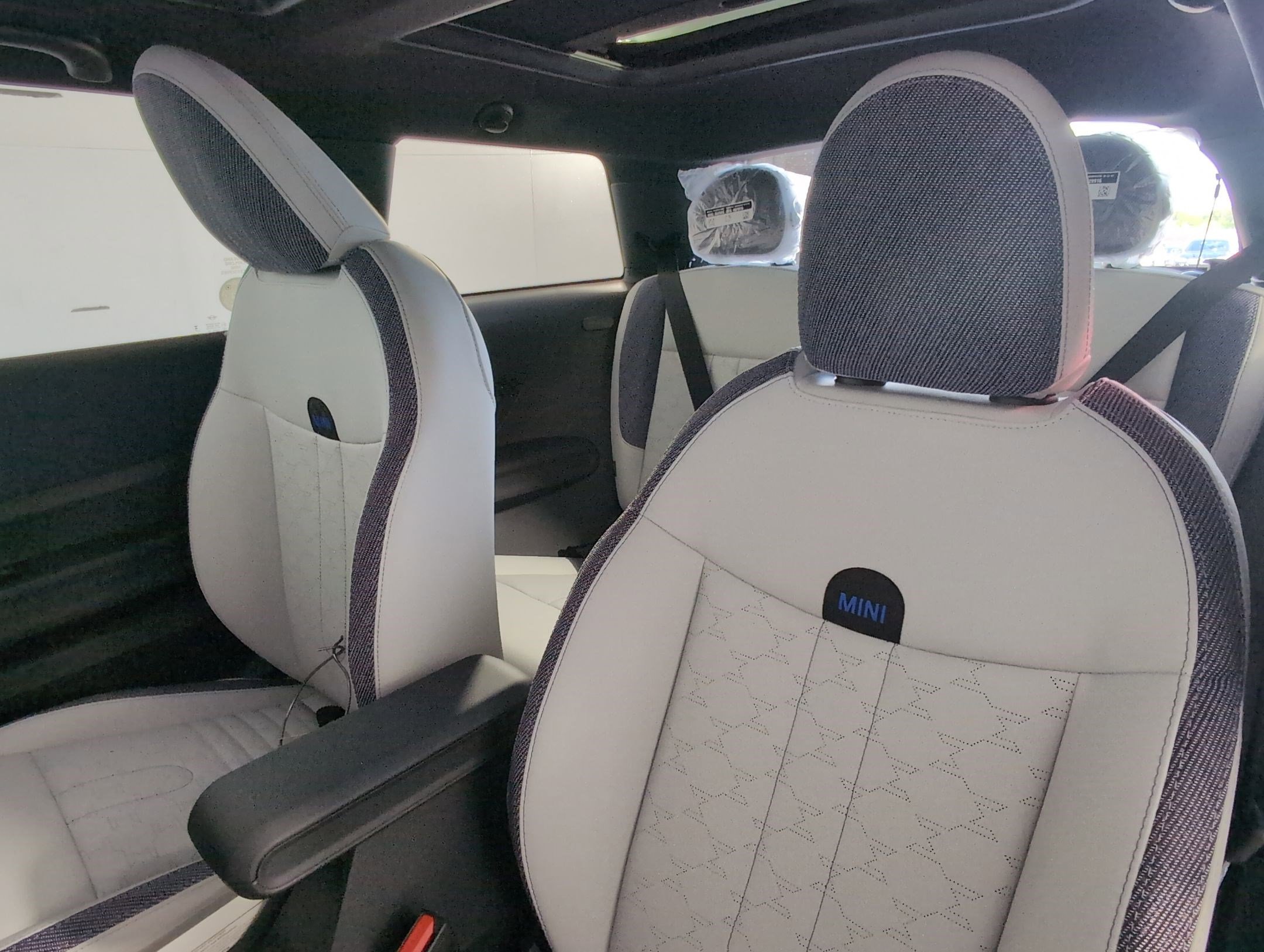 New 2026 MINI Cooper S image 23