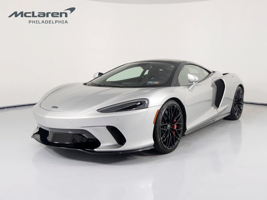 Used 2022 McLaren GT RWD image 1