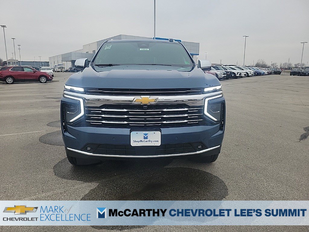 New 2026 Chevrolet Suburban Premier AWD/4WD image 3