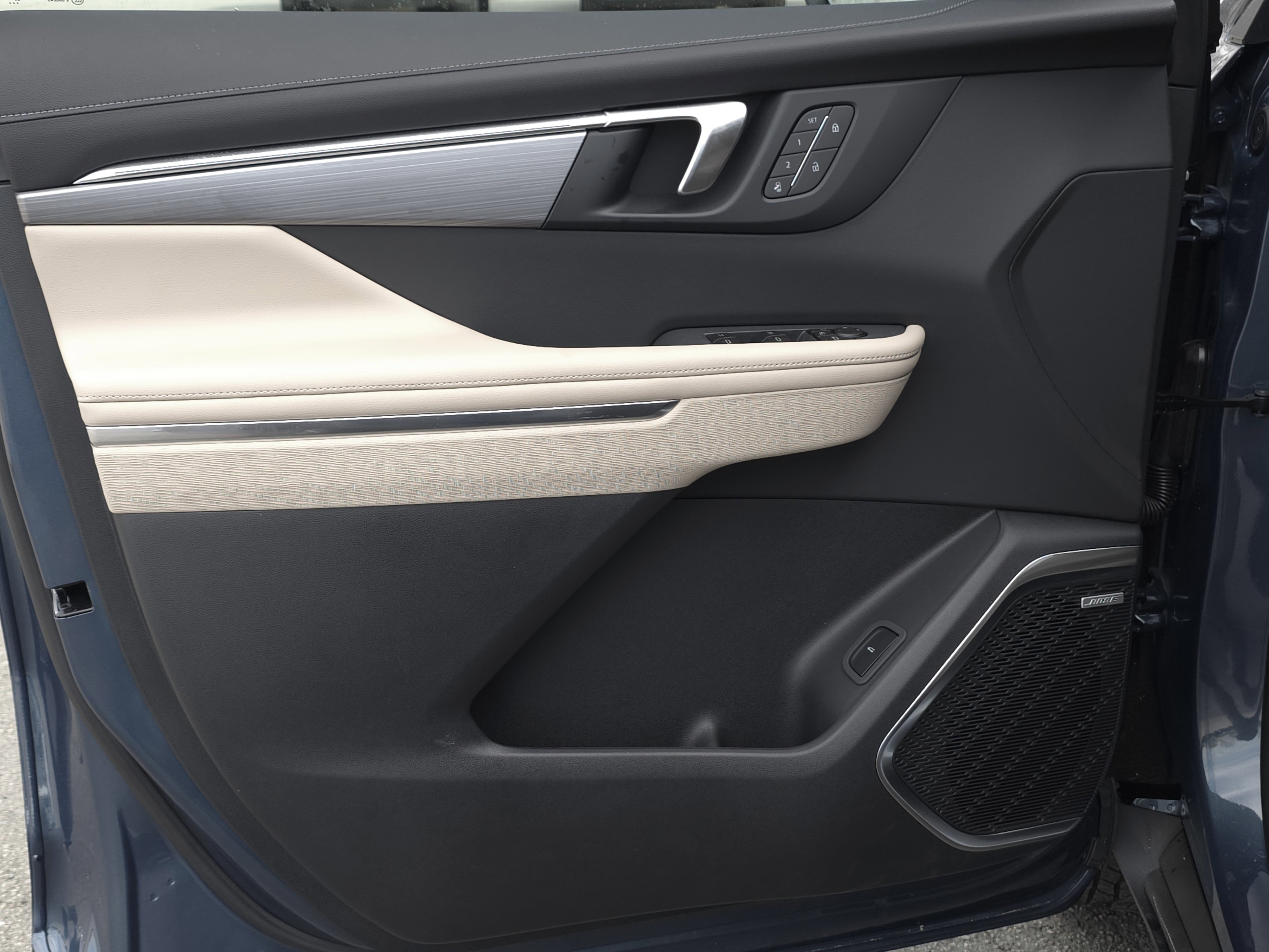 New 2026 Buick Enclave Preferred w/ Power Package FWD image 32